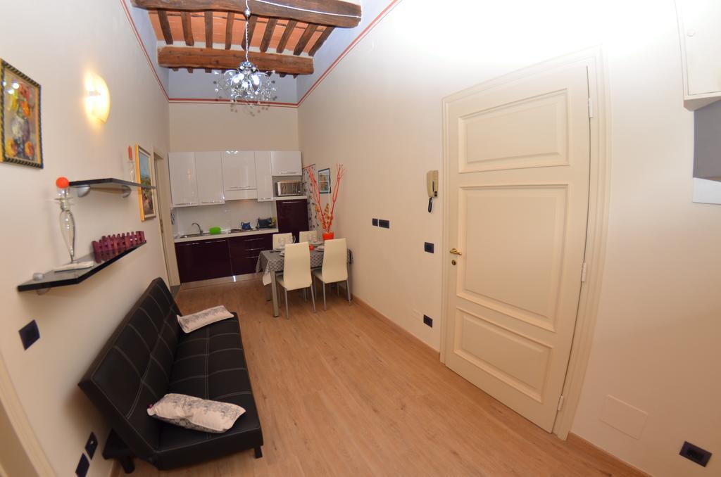 Aida Apartment ลุคคา ภายนอก รูปภาพ