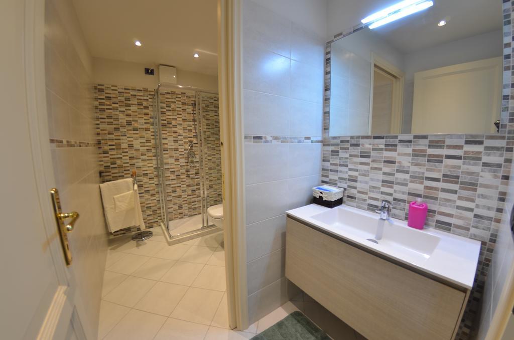 Aida Apartment ลุคคา ภายนอก รูปภาพ