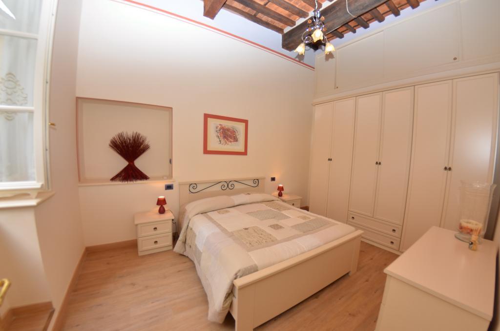 Aida Apartment ลุคคา ภายนอก รูปภาพ